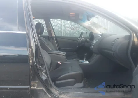 2010 Nissan Altima S z USA, uszkodzony, nr VIN 1N4AL2AP9AN474591